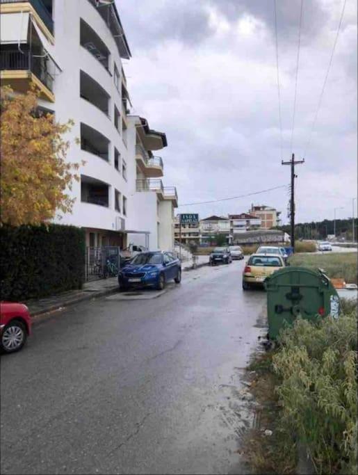 Larisa City Ap 5 With Parking Экстерьер фото